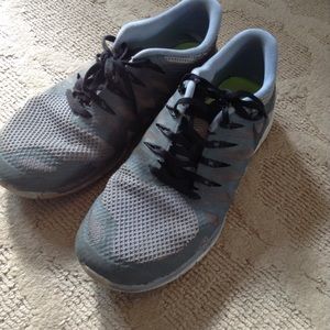 Nike Free 5.0 Sneakers